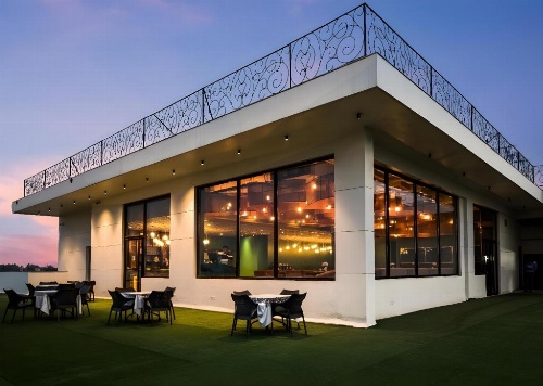Park Boulevard Hotel image 12